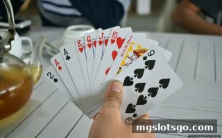 数字娱乐新视野：mg电子带你探索PG电子、桌游与足球直播的魅力