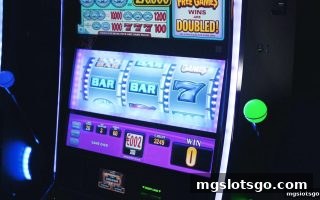 mg电子游戏深度解析：连线与转轴的机制融合——以WPT扑克主题为例